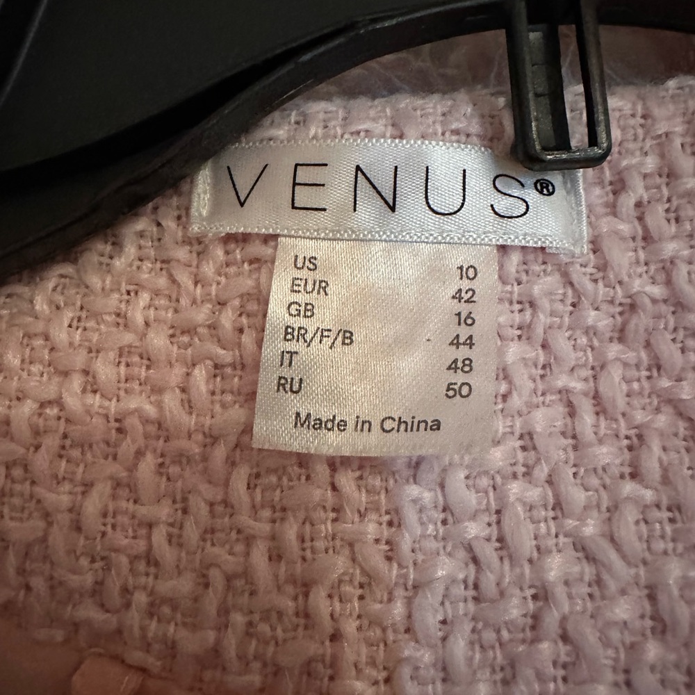 VENUS Blush Knit Sweater